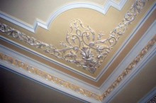 Красивый ремонт потолка подчеркнёт оригинальность вашего интерьера