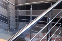 Как изготовить лестницу в дом из металла?