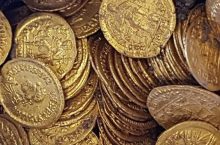Где найти деньги под залог золотых монет?